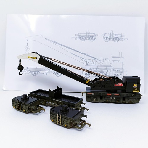 28 - A Hornby OO gauge rescue crane set, No R6183, boxed
Provenance: Deceased single owner collection fro... 