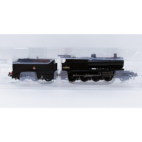 29 - A Bachmann OO gauge 2-8-0 locomotive and tender, No 31-010, boxed Provenance: Deceased single owner ... 