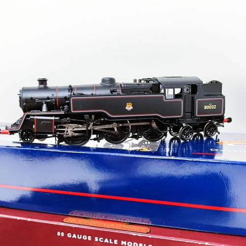 30 - A Bachmann OO gauge 2-6-4 locomotive, No 32-325, and a Hornby OO gauge 2-10-0 locomotive and tender,... 