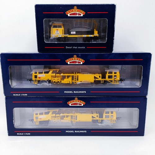 32 - A Bachmann OO gauge locomotive No 36160, 36165 and 36150 all boxed (3) Provenance: Deceased single o... 