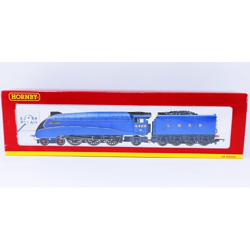 41 - A Hornby OO gauge 4-6-2 locomotive and tender, No R2059, boxed Provenance: Deceased single owner col... 