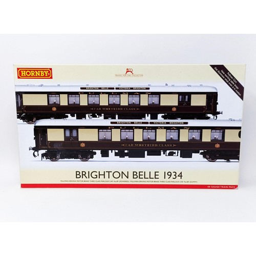 46 - A Hornby OO gauge two carriage set, Brighton Belle 1934, No R2987 boxed Provenance: Deceased single ... 