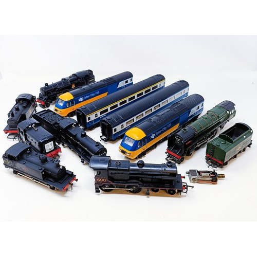 50 - A Hornby 4-6-2 locomotive and assorted other locomotives and tenders, all unboxed (13)
Provenance: D... 