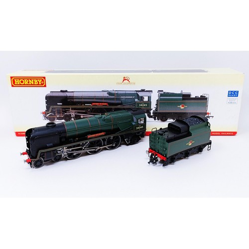 53 - A Hornby OO gauge 4-6-2 locomotive and tender, No R2585, boxed Provenance: Deceased single owner col... 