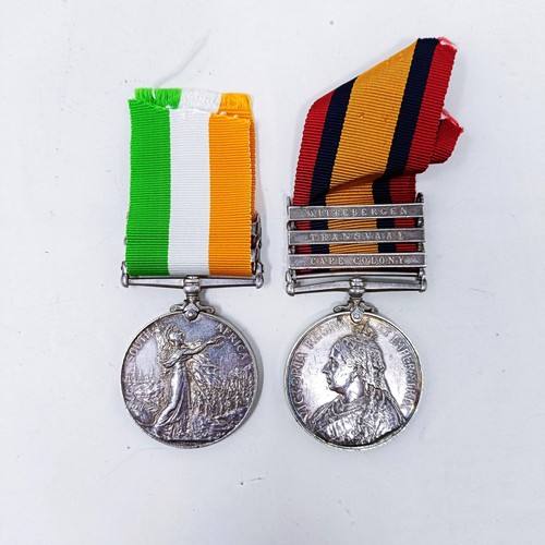 154 - A pair of medals, comprising a Queen's South Africa medal with Cape Colony Transvaal and Wittebergen... 