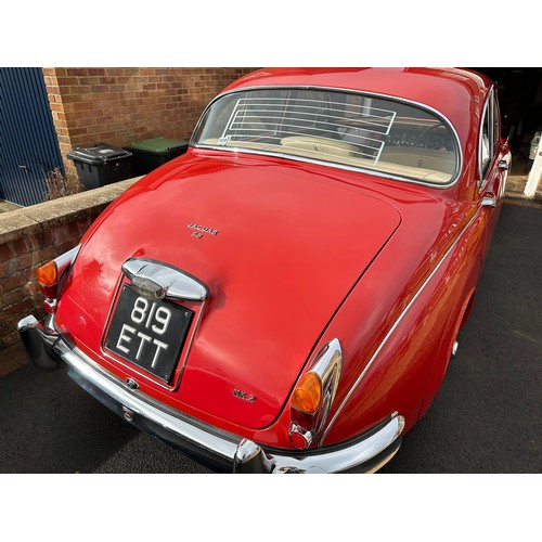 1960 Jaguar Mk II 3.8 MOD Registration number 819 ETT