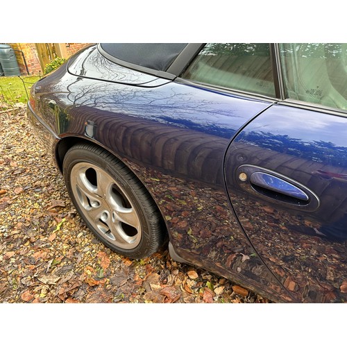 46 - 2000 Porsche 911 (996) Carrera 4 Cabriolet
Registration number X795 XFX
Chassis number WP0ZZZ99Z1S60... 