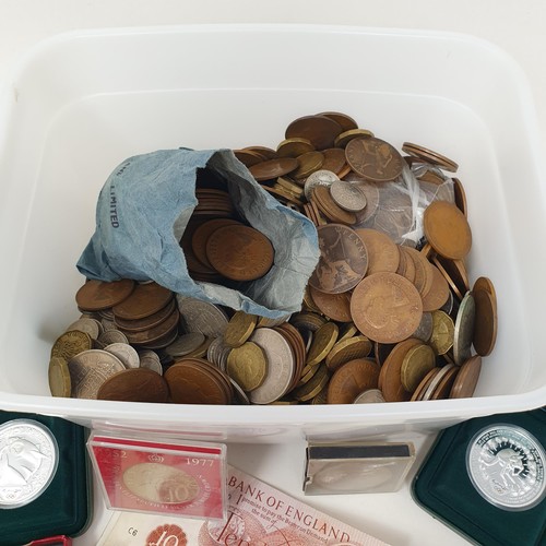 230 - A large group of world coins, and a small group of banknotes