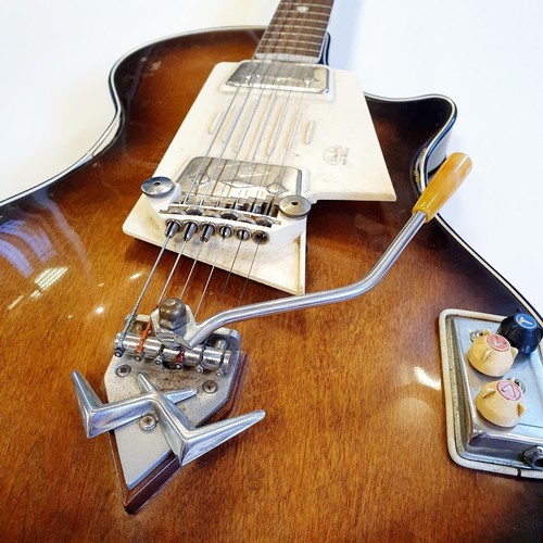 262 - A rare Wandre Davoli electric guitar, 1960s, bought new by the owners late husband