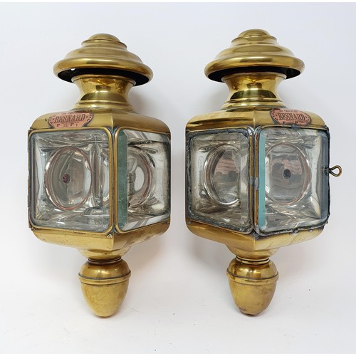 135 - A pair of early 20th century Besnard brass sidelamps, converted to electricity, 31 cm high