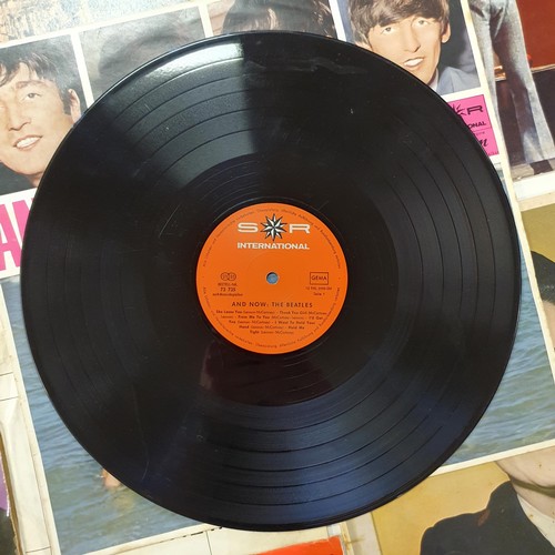 265 - The Beatles Then And Now LP, The Monkees and other records