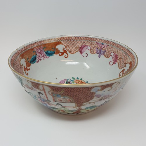 354 - A Chinese export ware bowl, decorated figures, 28 cm diameter