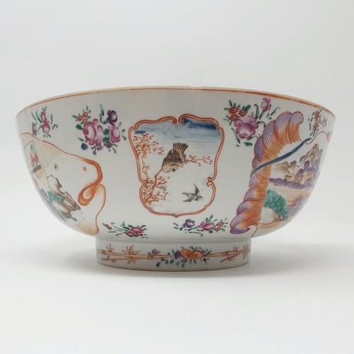 360 - A Chinese export ware bowl, 25 cm diameter