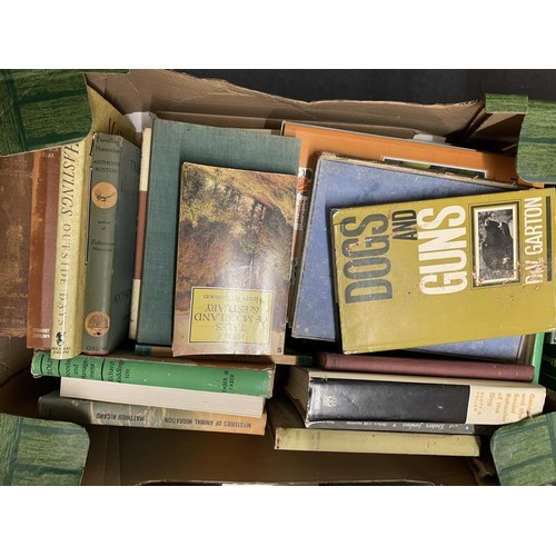 501 - Garton (R V), Dogs And Guns, and assorted books on shooting (box)