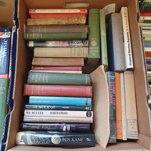 600 - Assorted books (8 boxes)