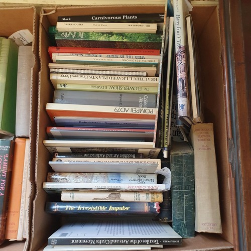 600 - Assorted books (8 boxes)