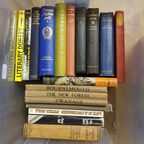 606 - A large group of assorted books (9 boxes)