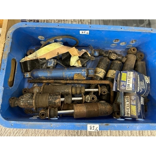 102A - Assorted Jaguar spares/parts including six new 3.4 pistons with rings, shock absorbers and other ite... 