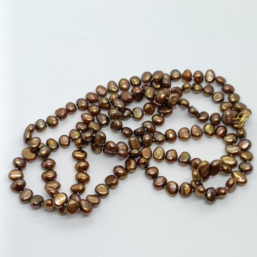 166 - A coloured cultured pearl necklace  Provenance: From a large single owner collection of jewellery co... 