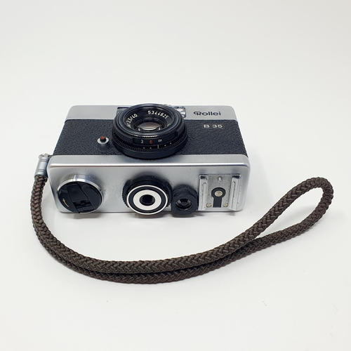 30 - A Rollei B35 camera
Provenance: From a single owner collection