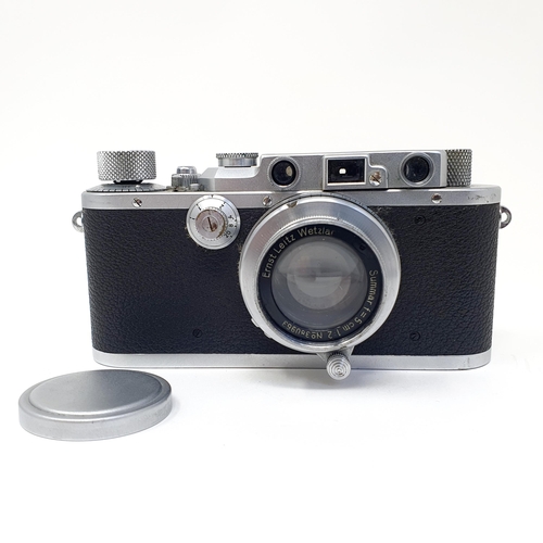 68 - A Leica IIIA Chrome camera, No 207435