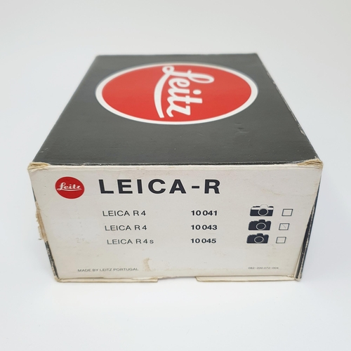 72 - A Leitz Leica R4 camera, boxed, No 1575566