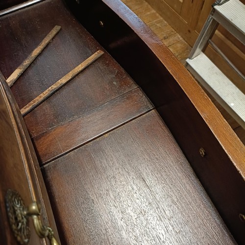 923 - An Edwardian mahogany sideboard, with two central drawers, flanked by a drawer and a cupboard, 198 c... 