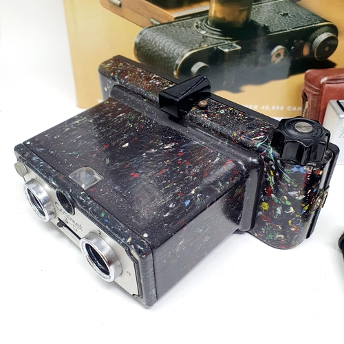 100 - A Kodak Brownie Flash II camera, McKeown's cameras 12th edition, a Coronet Stereo Camera, a Kive min... 