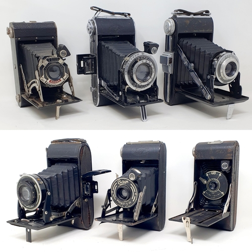 123 - An Art Deco Agfa bellows camera, and five others (6)