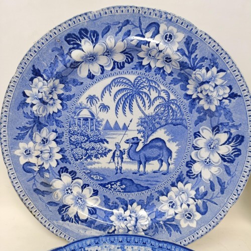 717 - A blue and white plate decorated cows, 25 cm diameter and five others similar (6)