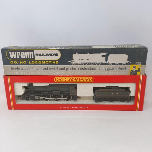 205 - A Wrenn OO gauge 4-6-2 locomotive and tender, No. W2227, a Hornby OO gauge 4-6-0 locomotive and tend... 