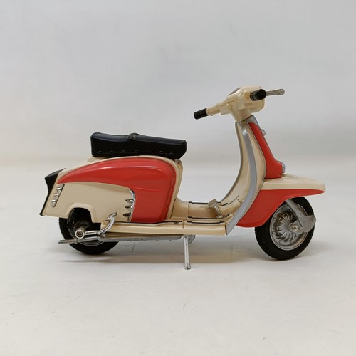 213 - A model of a Lambretta