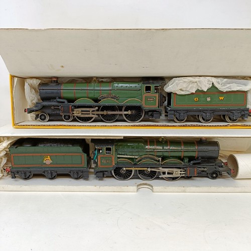 215 - A Wrenn OO gauge 4-6-0 locomotive and tender, boxed, and a 4-6-0 locomotive and tender, No. W2222 (b... 