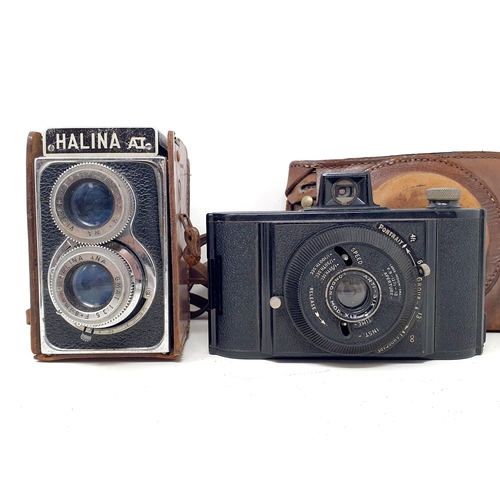 142 - A Helina AI twin lens camera, and a 1920s camera (2)