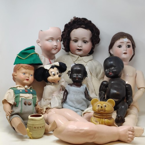 224 - Assorted dolls (2 boxes)