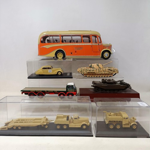 245 - A Chinese Sun Star model of a Yelloway bus, assorted other models and model tanks (box)