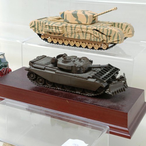 245 - A Chinese Sun Star model of a Yelloway bus, assorted other models and model tanks (box)