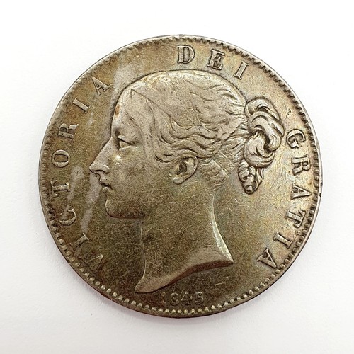 383 - A Queen Victoria crown, 1845