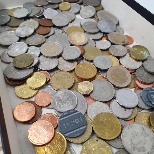 406 - Assorted world coins
Provenance:  Sold on behalf of SNCB Society Charity