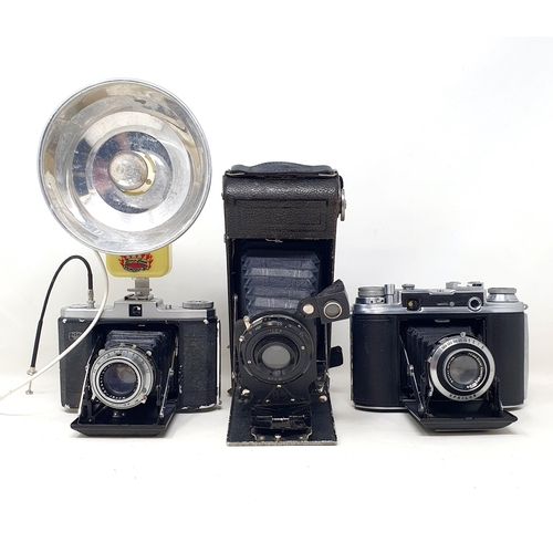 148 - A Zeiss Icon bellows camera, an Ensign Commando bellows camera, and a Ilex bellows camera (3)
