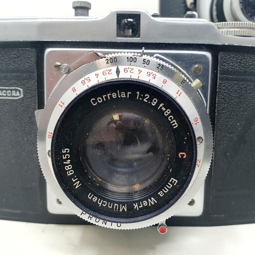 154 - An Adox camera, a Beiretti camera, another, and a telephoto lens (4)