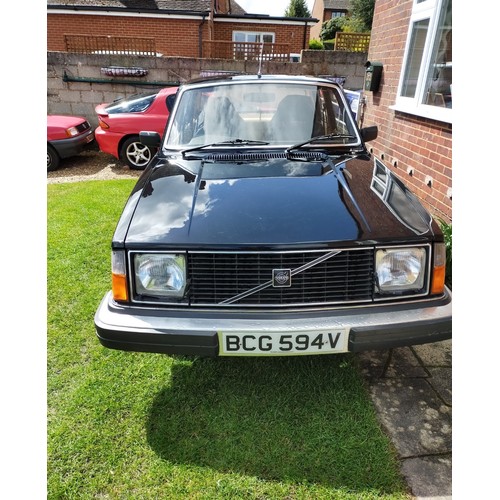 35 - 1980 Volvo 244 DL
Being sold without reserve
Registration number BCG 594V
Chassis number 0561231
Eng... 