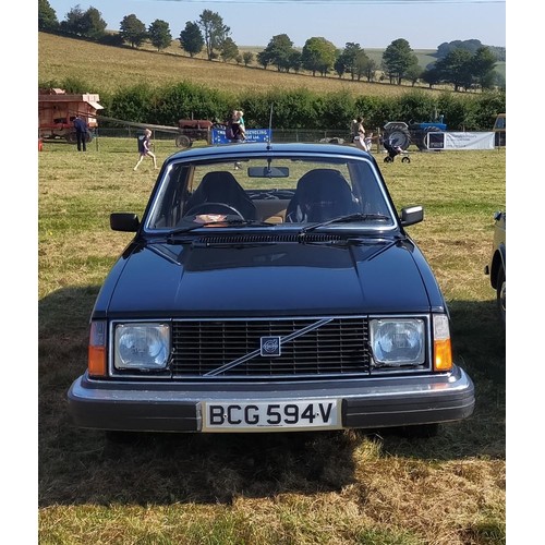 35 - 1980 Volvo 244 DL
Being sold without reserve
Registration number BCG 594V
Chassis number 0561231
Eng... 