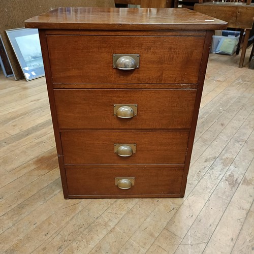 1020 - A mahogany pedestal chest, having three drawers, 66 cm wide