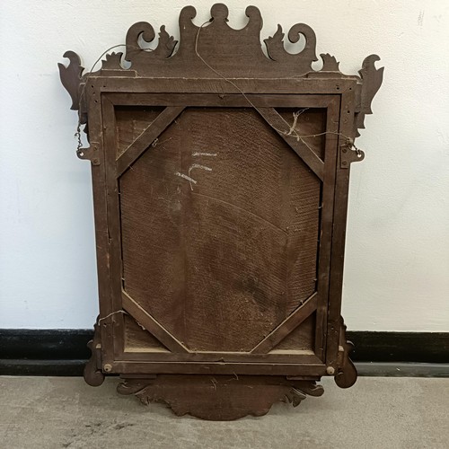 1043 - A George III style inlaid mahogany mirror, 84 x 60 cm