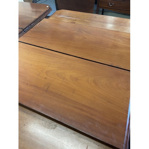 968 - A 19th century mahogany extending dining table, top 125 cm x 120 cm, lacking leaves