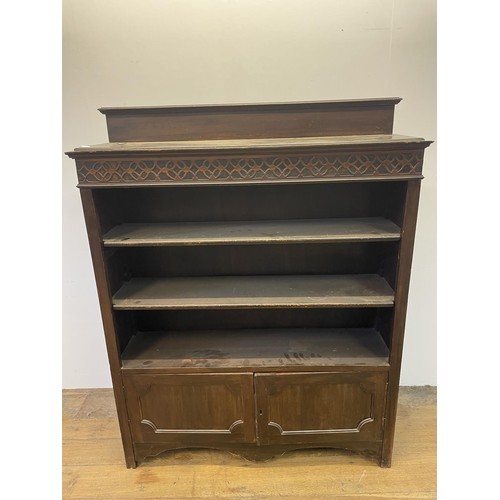 971 - A mahogany bookcase, 104 cm wide