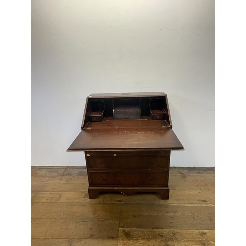 951 - A George III style mahogany bureau, 77 cm wide