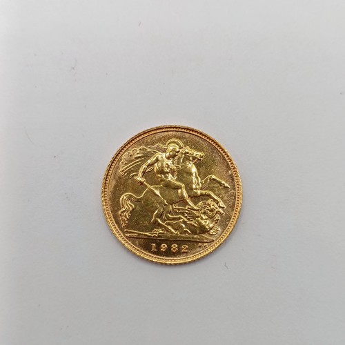 393 - A Queen Elizabeth II half sovereign, 1982