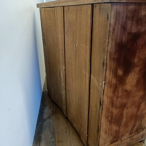 888 - A mahogany and pine chest, having two short and three long drawers, 117 cm wide